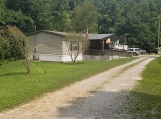 15 Big Sky Dr, Elkview, WV 25071