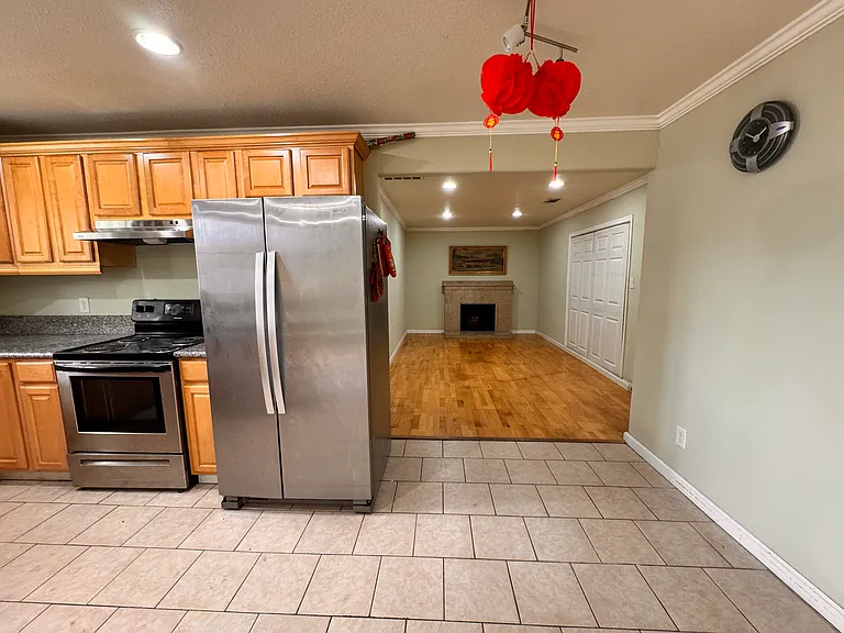 4607 Symphony Ln — Photo 4