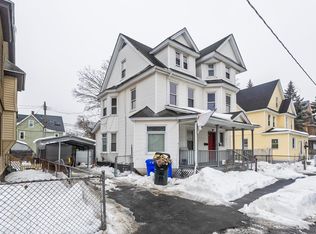 52 Orlando St, Springfield, MA 01108