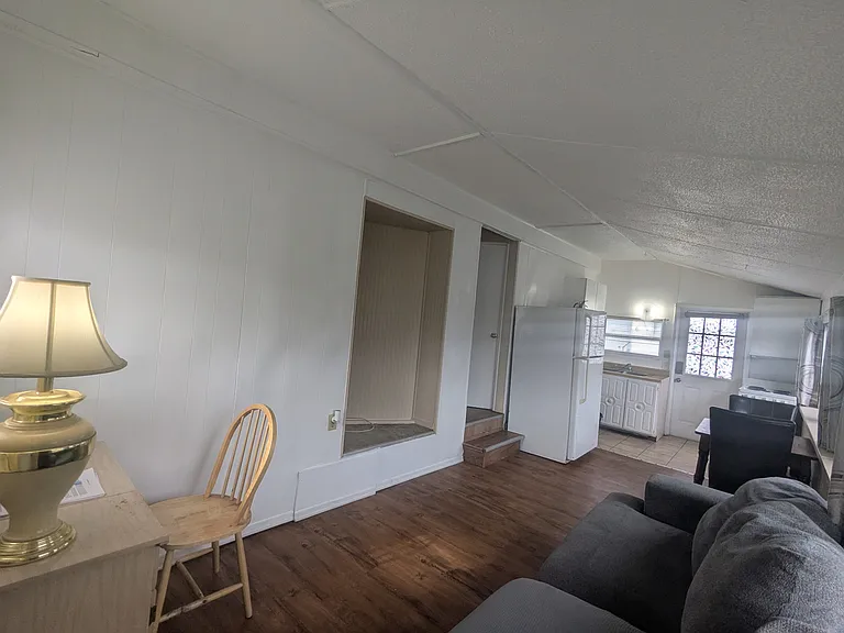 120 S Fortner Ave #5 — Photo 6