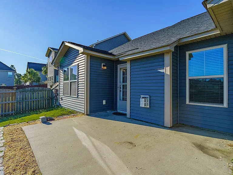 318 Keegan Rock Ct — Photo 30