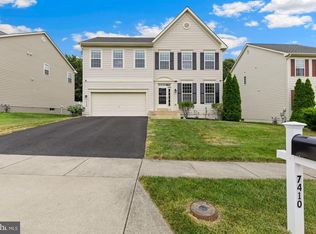 7410 Thames River Dr, Hanover, MD 21076