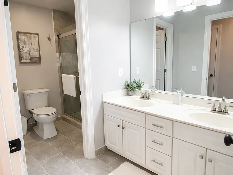 10315 Rougemont Ln — Photo 31