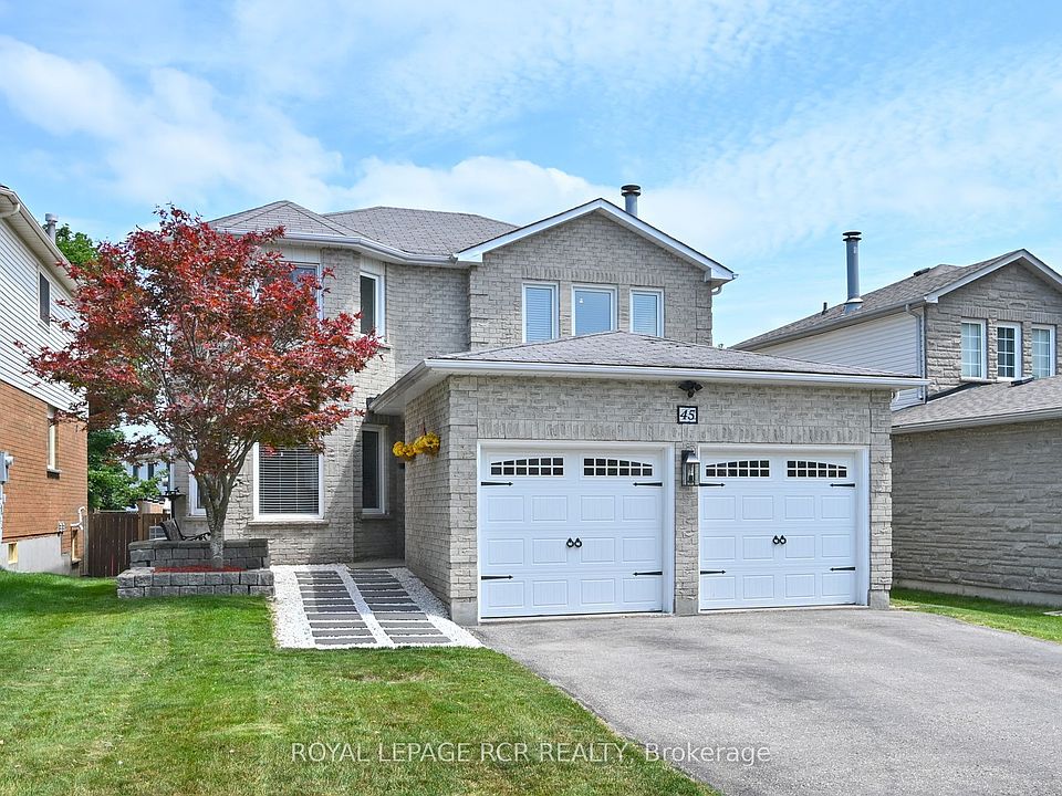 1st image of 45 Fieldgate Dr