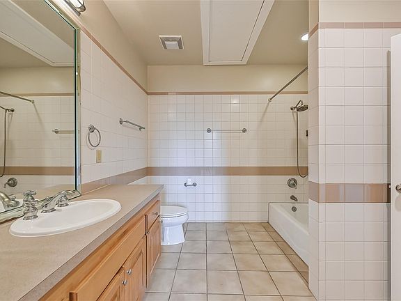 2nd image of 2309 Harborside Dr #206