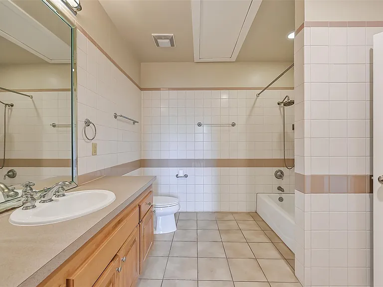 2309 Harborside Dr #204 — Photo 21