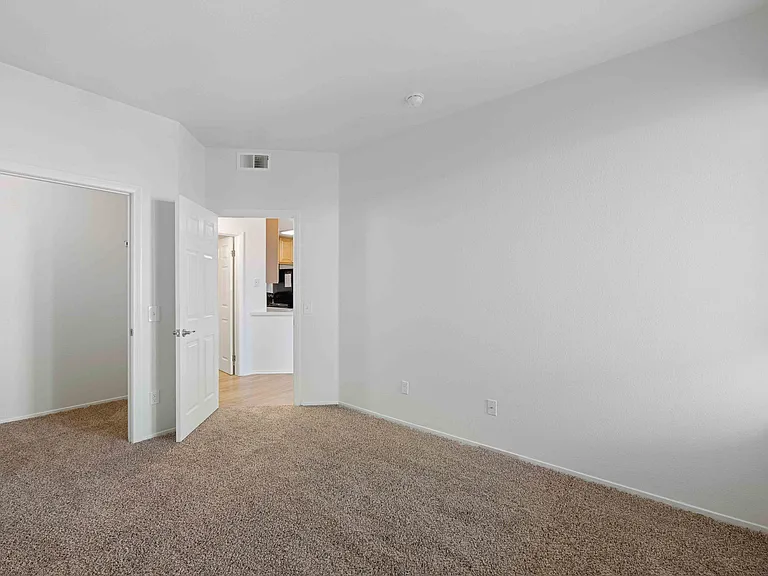 IMT Stevenson Ranch — Photo 18