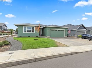 790 E 1st Ave, Estacada, OR 97023