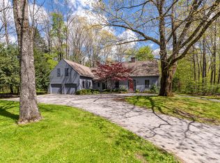 4 Sawmill Rd, Stockbridge, MA 01262