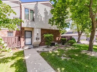 1435 28th Ct, Kenosha, WI 53140