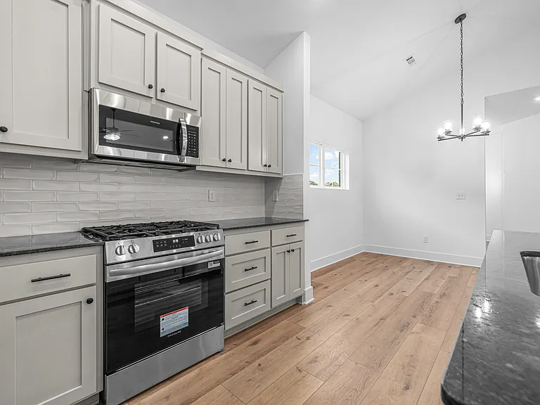 6819 Fir St — Photo 5