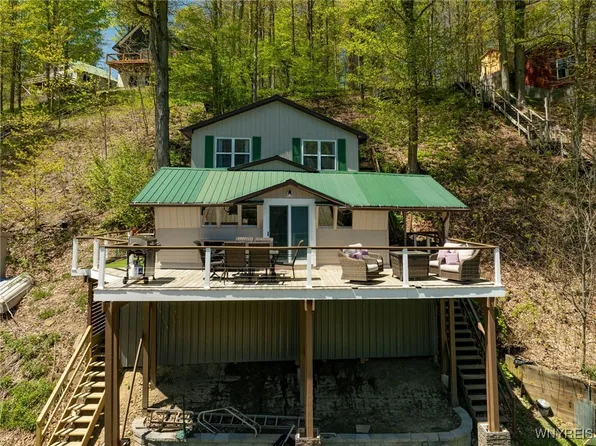 8563 Glen Rd, Rushford, NY 14777