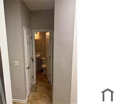 7569 Rutgers Cir — Photo 4
