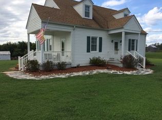 19512 Old White Oak Rd, Mc Kenney, VA 23872