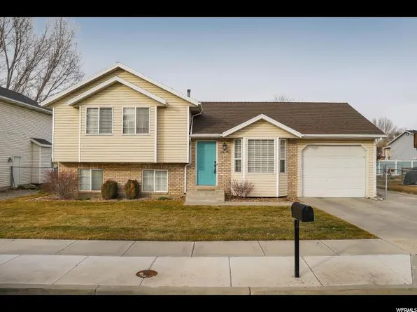 2896 W 6000 S, Roy, UT 84067