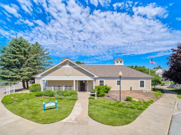 100 Marina Dr N, Manistee, MI 49660
