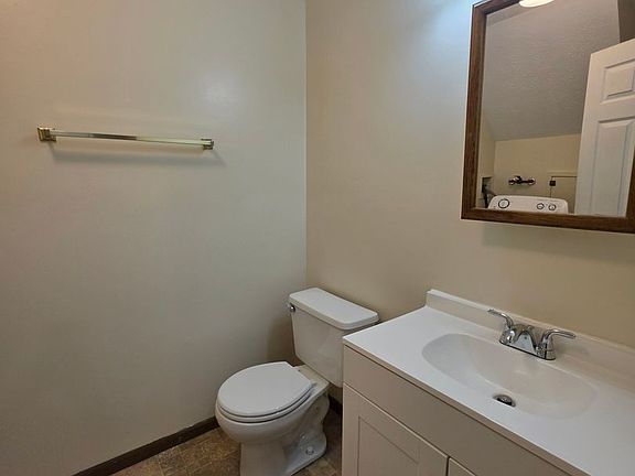 4th image of 1152 Lake St