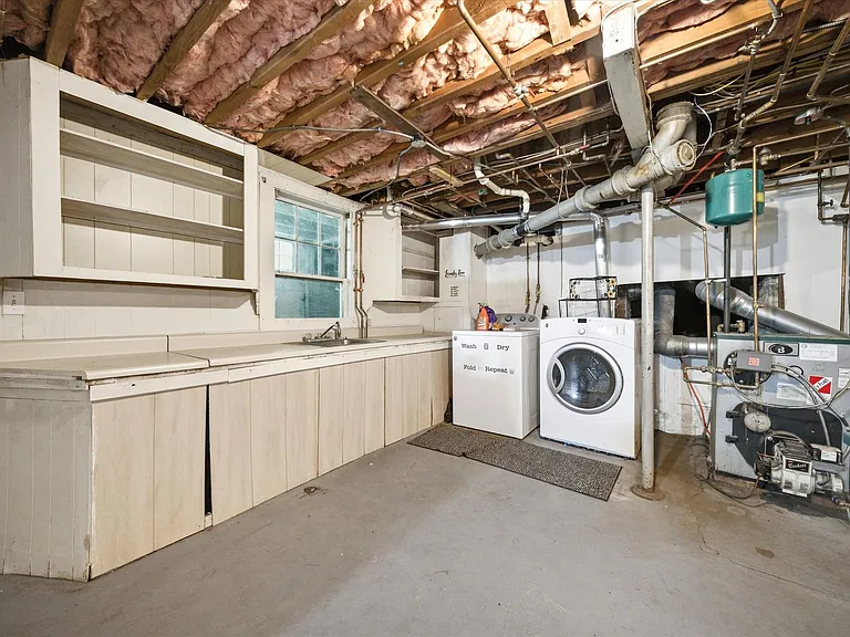 345 Coolidge Ave — Photo 9