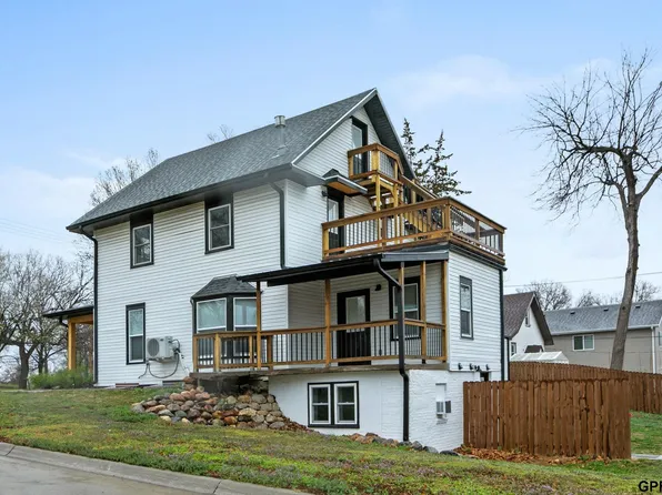 3210 S 48th St, Lincoln, NE 68506