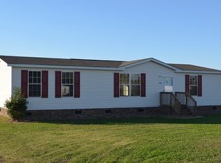 103 Country Pointe Dr, Pikeville, NC 27863