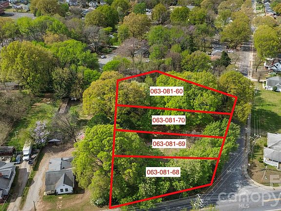 5th image of 819 Interurban Ave