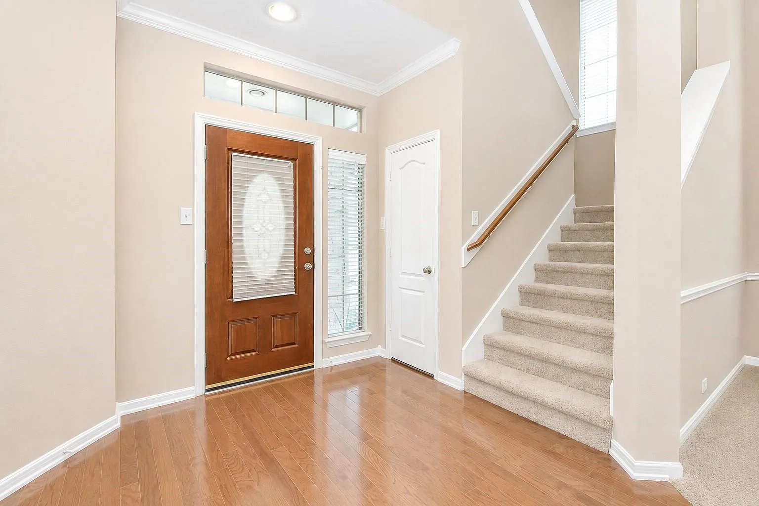 4 bed, 3.0 bath, 2864 sqft, $2,800 — Photo 3