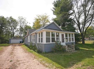 419 Bonnell Ave, Redgranite, WI 54970
