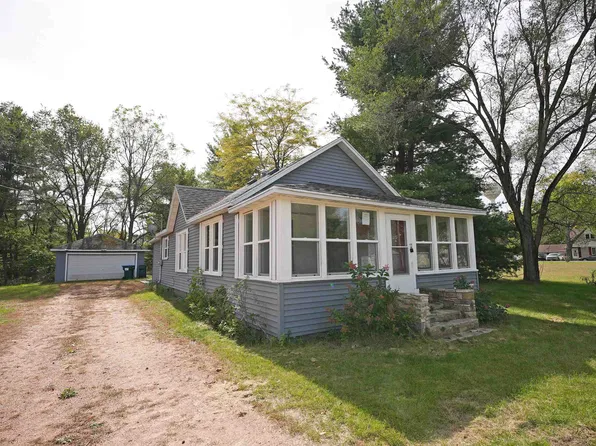 419 Bonnell Ave, Redgranite, WI 54970
