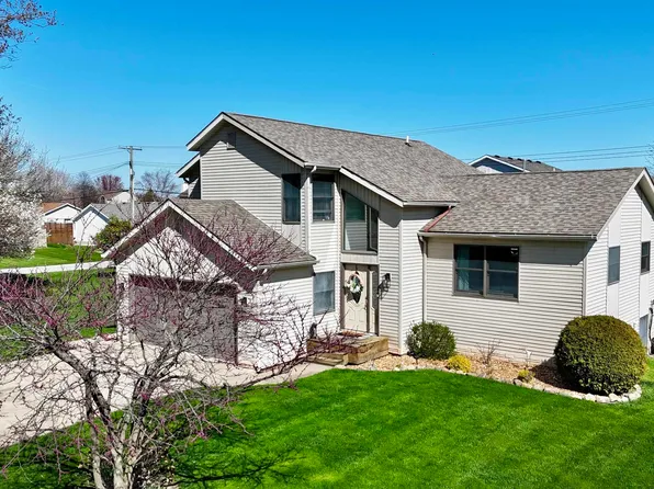 1246 Sunset St, Monroe, MI 48162