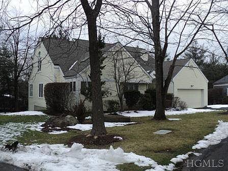 1st image of 15 Berkley Ct