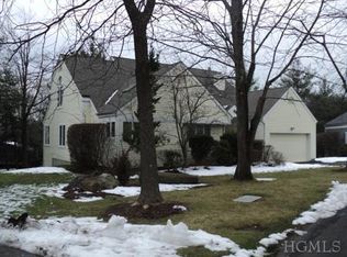 15 Berkley Ct, Briarcliff Manor, NY 10510