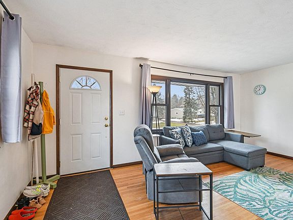 4th image of 6216 Edgewood Ave
