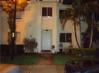 149 Hidden Court Rd #H-44, Hollywood, FL 33023