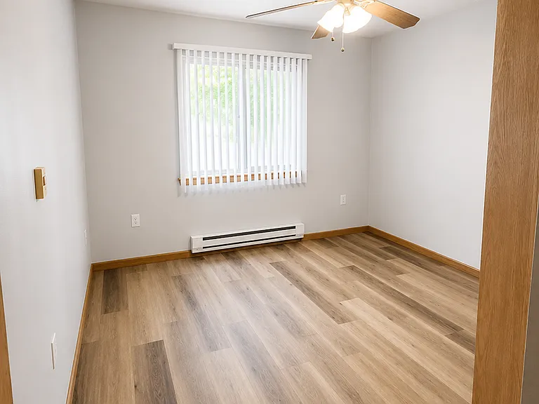 Murdock Apartments — Photo 55