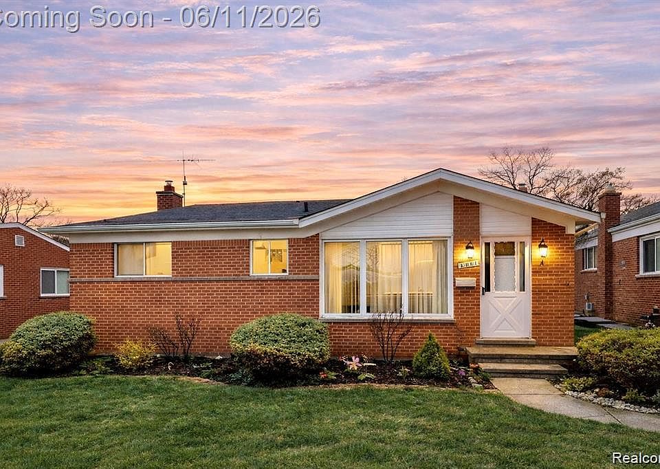 1st image of 23223 Panama Ave