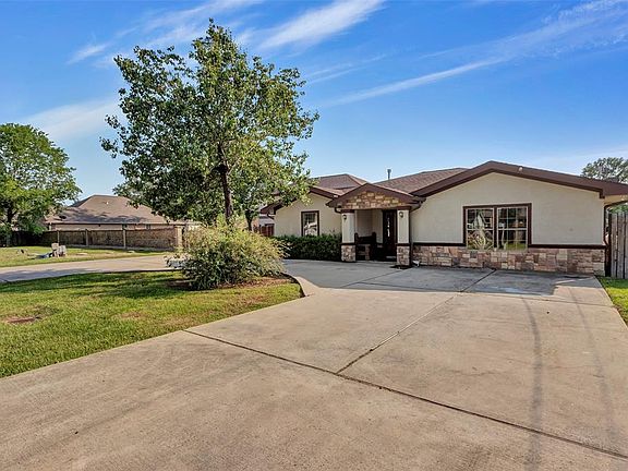 2nd image of 17717 Wild Oak Dr Drive
