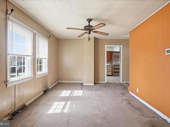 5th image of 343 Banks Fort Rd