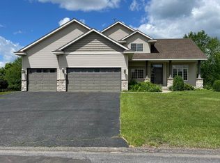 21488 Queen St NW, Elk River, MN 55330