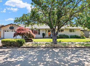 2769 Summer Ln, Eugene, OR 97404