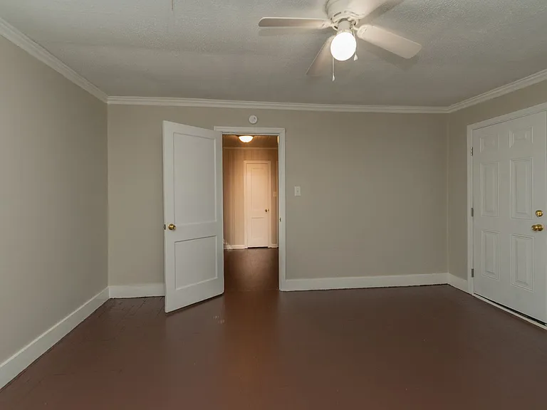 1110 Murphy St — Photo 26