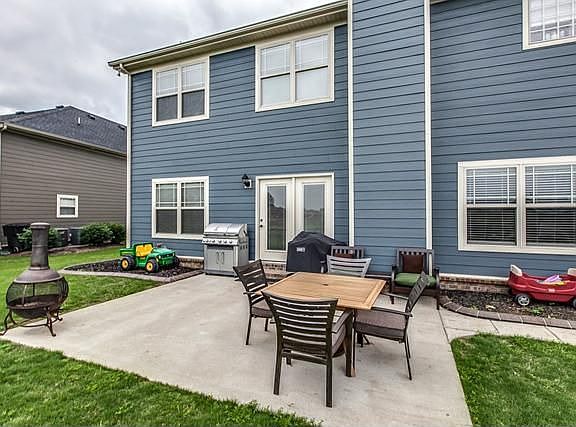4th image of 4336 Maximillion Cir