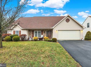 101 S Cacoosing Dr, Sinking Spring, PA 19608