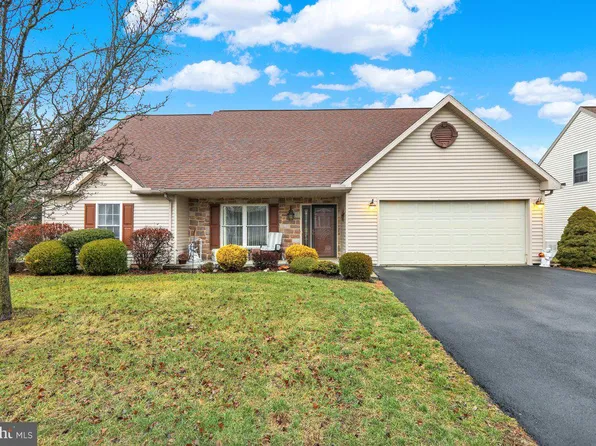 101 S Cacoosing Dr, Sinking Spring, PA 19608