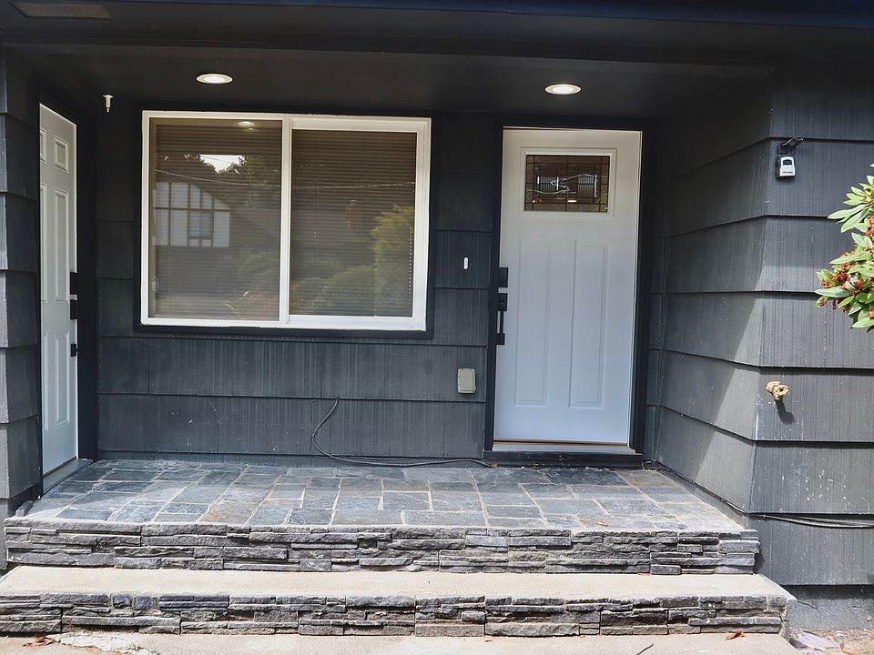 Main Front Door Entrance, Unit#1