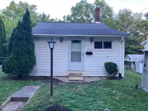 372 N Madison Ave, Salem, OH 44460