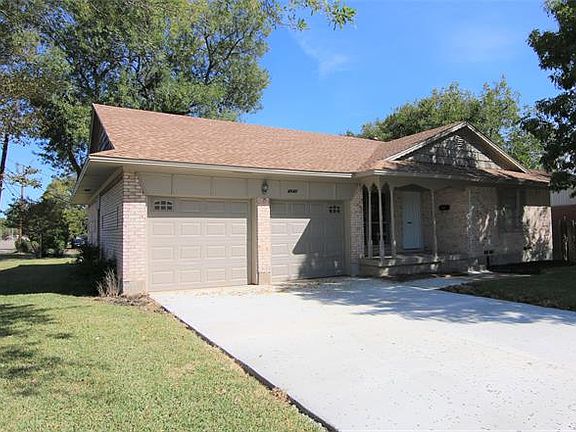 2nd image of 4542 Live Oak Dr