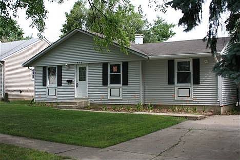 1st image of 450 Norton Ave