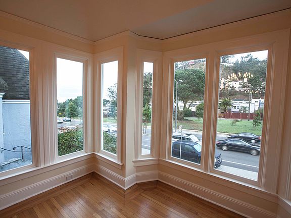 4th image of 1037 Portola Dr