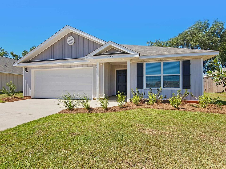 Custom-Crafted Homes - Front Entry with Garage