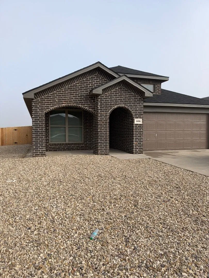 Brand New Construction In Wolfforth Spacious Living With 4 Bedrooms And 3 Bathrooms! — Photo 1